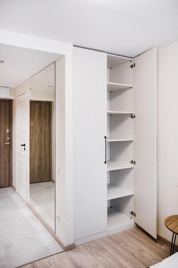 Stylish Apartment In Zverynas Vilnius Luaran gambar